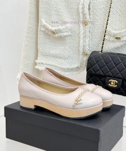 Chanel | Chanel Classic Double C ChainThick Soled Single Shoe LoafersThis Season's Shoes Are Re w6gfzqze