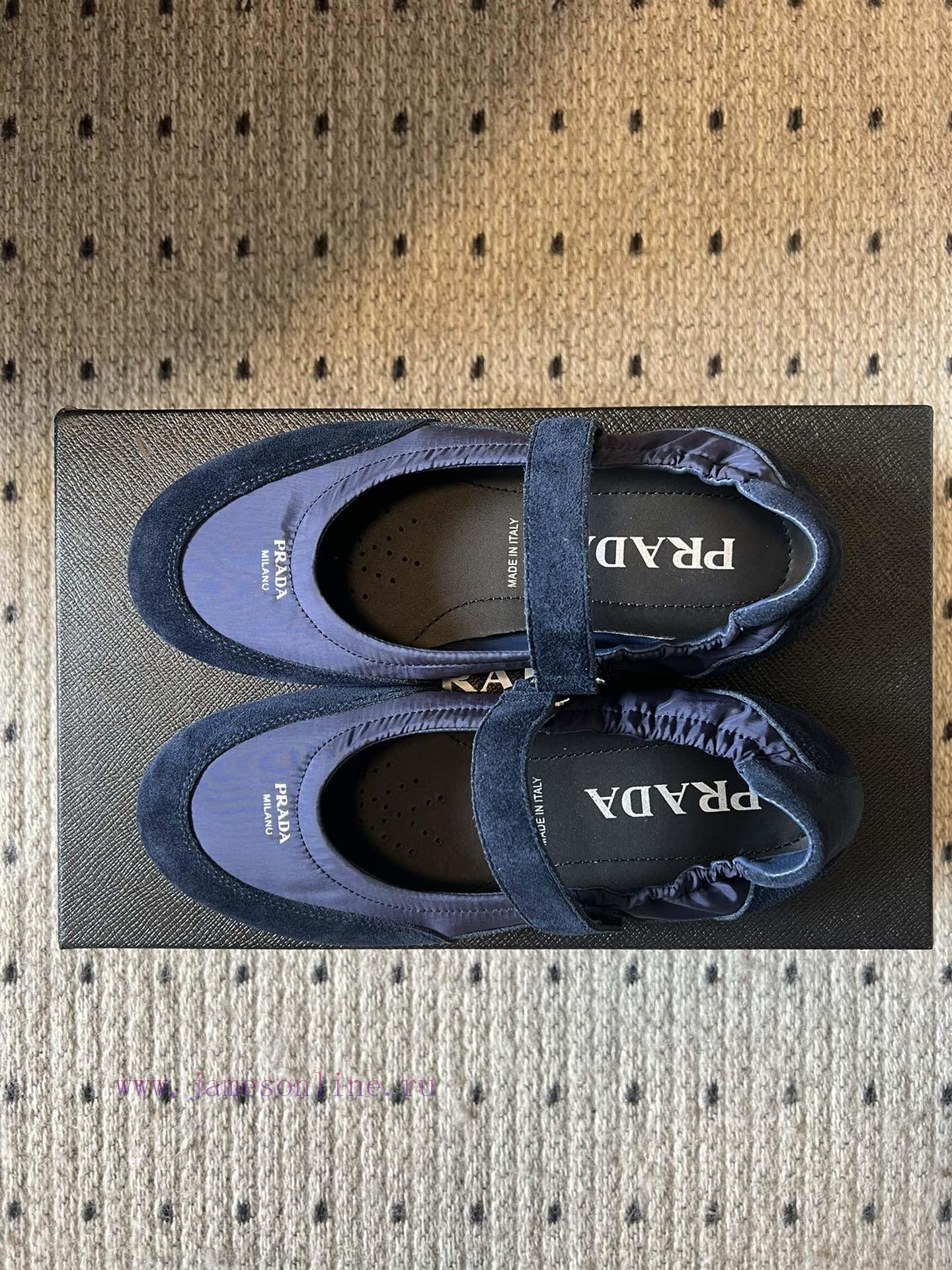Top QualityPrada's New Women's Suede Patchwork Mary Jane ShoesPrada Adheres To The Design Philo 2nsf4mw7 - Image 3