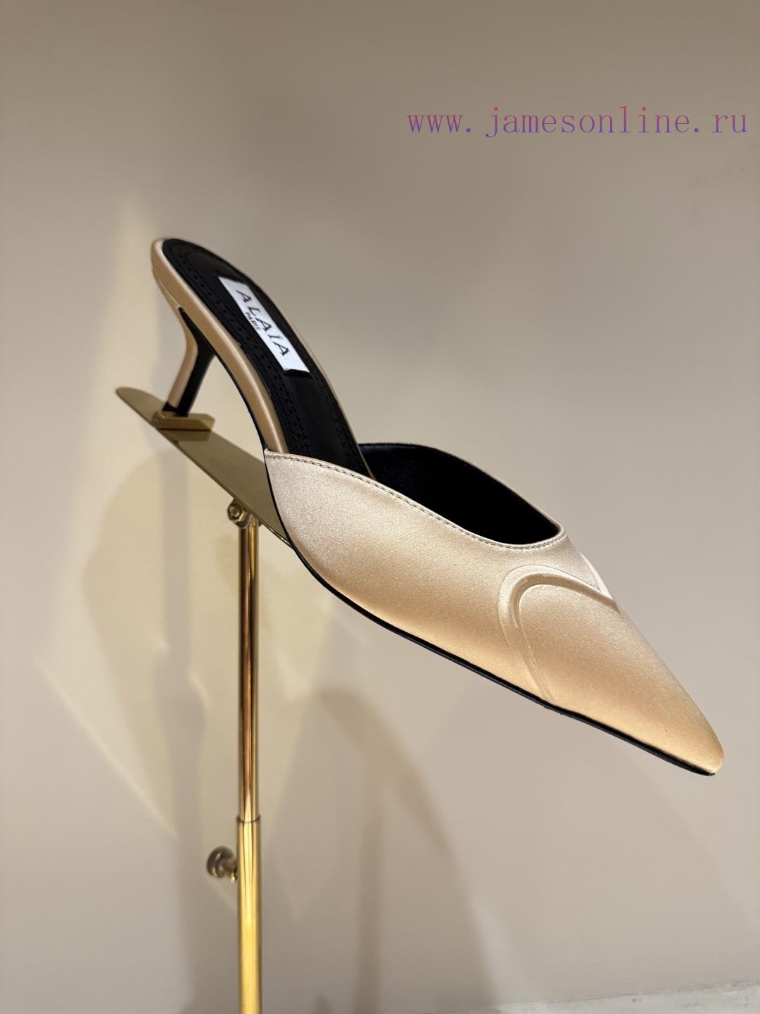 ALAIA | French High-end First Tier High-end BrandParis Fashion Industry And The World Are Renow ubjd04hg - Image 11