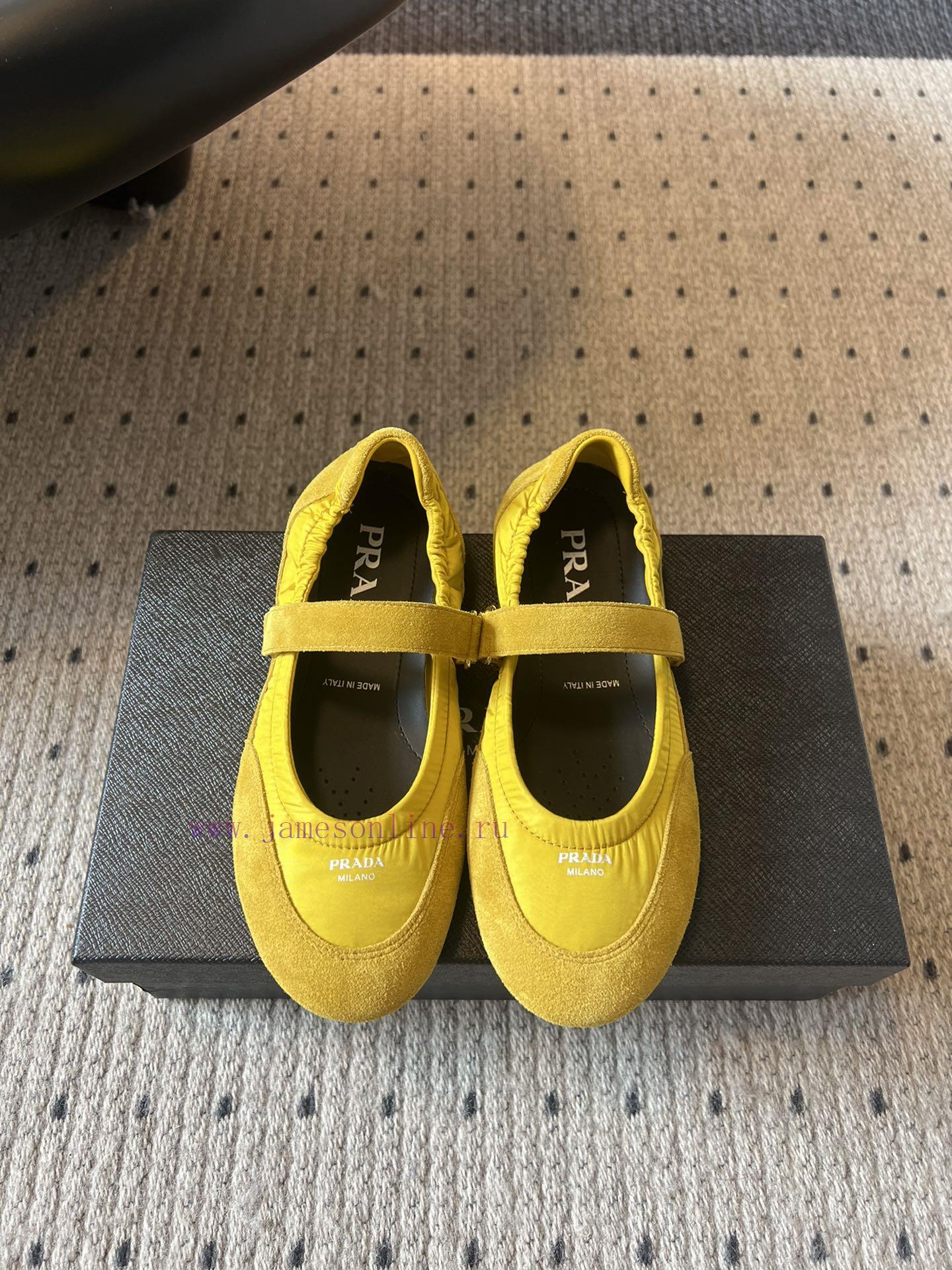 Top QualityPrada's New Women's Suede Patchwork Mary Jane ShoesPrada Adheres To The Design Philo wi5gknqz - Image 2