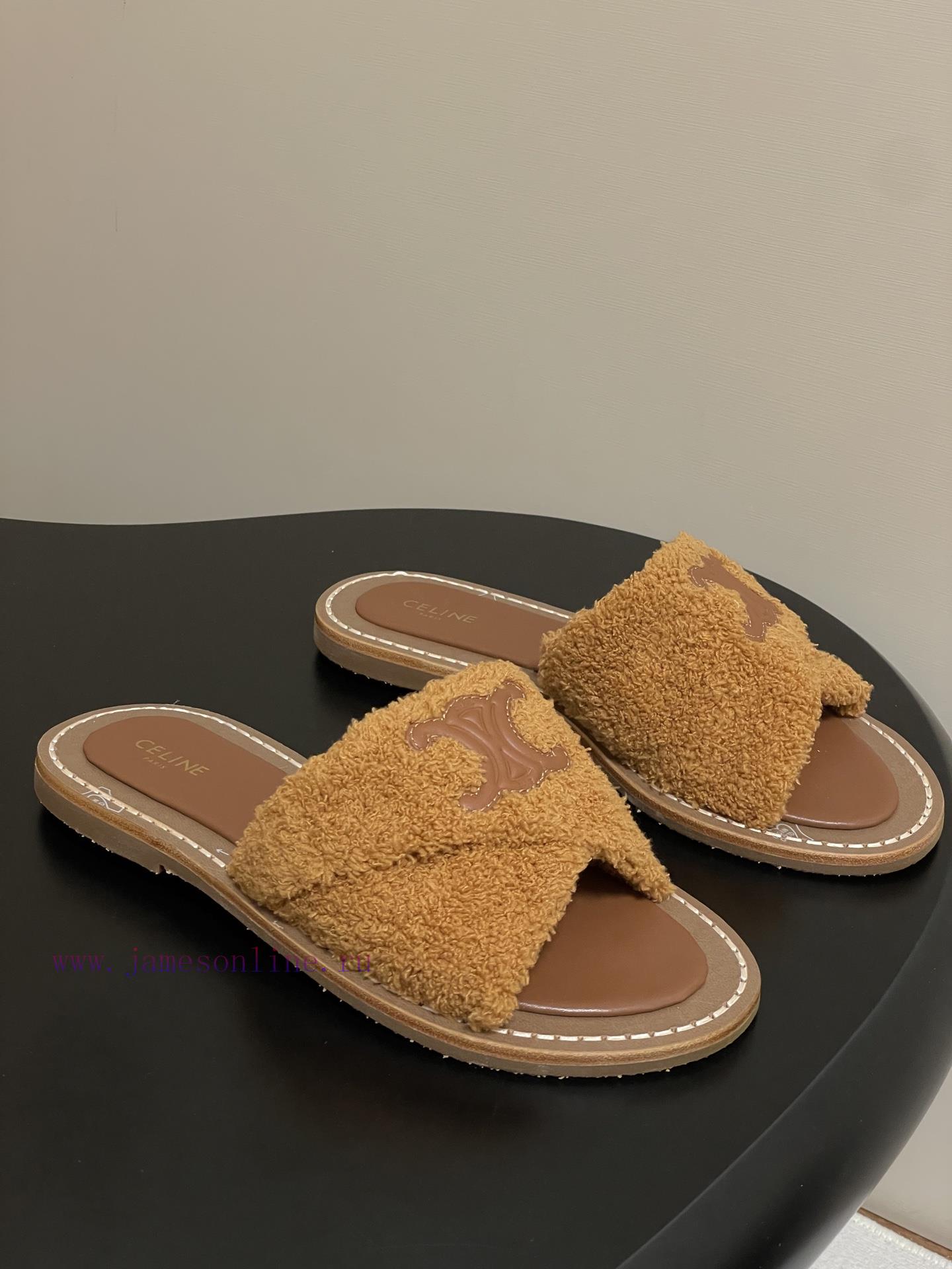 -Top Quality25ss Spring/Summer New CELINE LYMPIA Twisted Plush Slippers Triumphal Arch Plush Fa e15on2u1 - Image 2