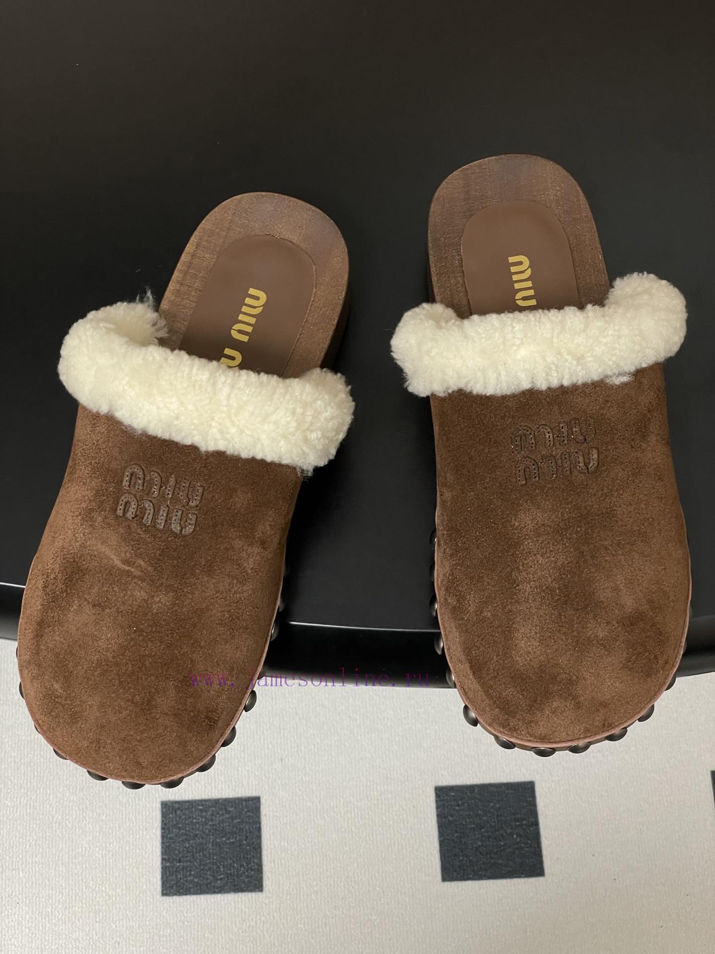 25ss Autumn/Winter Fashion MIUMIU Solid Wood Bottom Wool Half Slippers Thick Soled Mueller Shoe lnxoehmk - Image 3