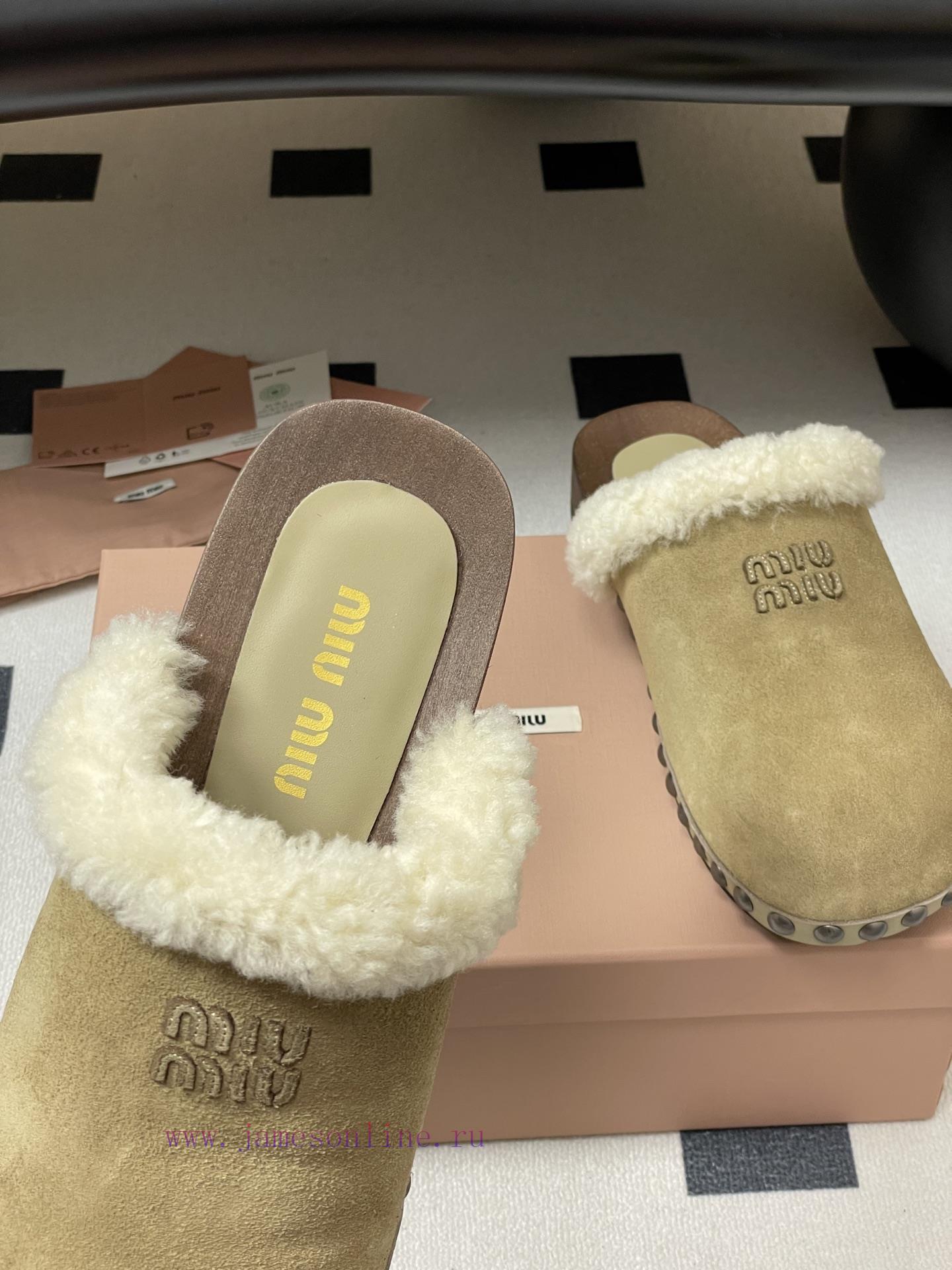 25ss Autumn/Winter Fashion MIUMIU Solid Wood Bottom Wool Half Slippers Thick Soled Mueller Shoe 3uuuawe3 - Image 8