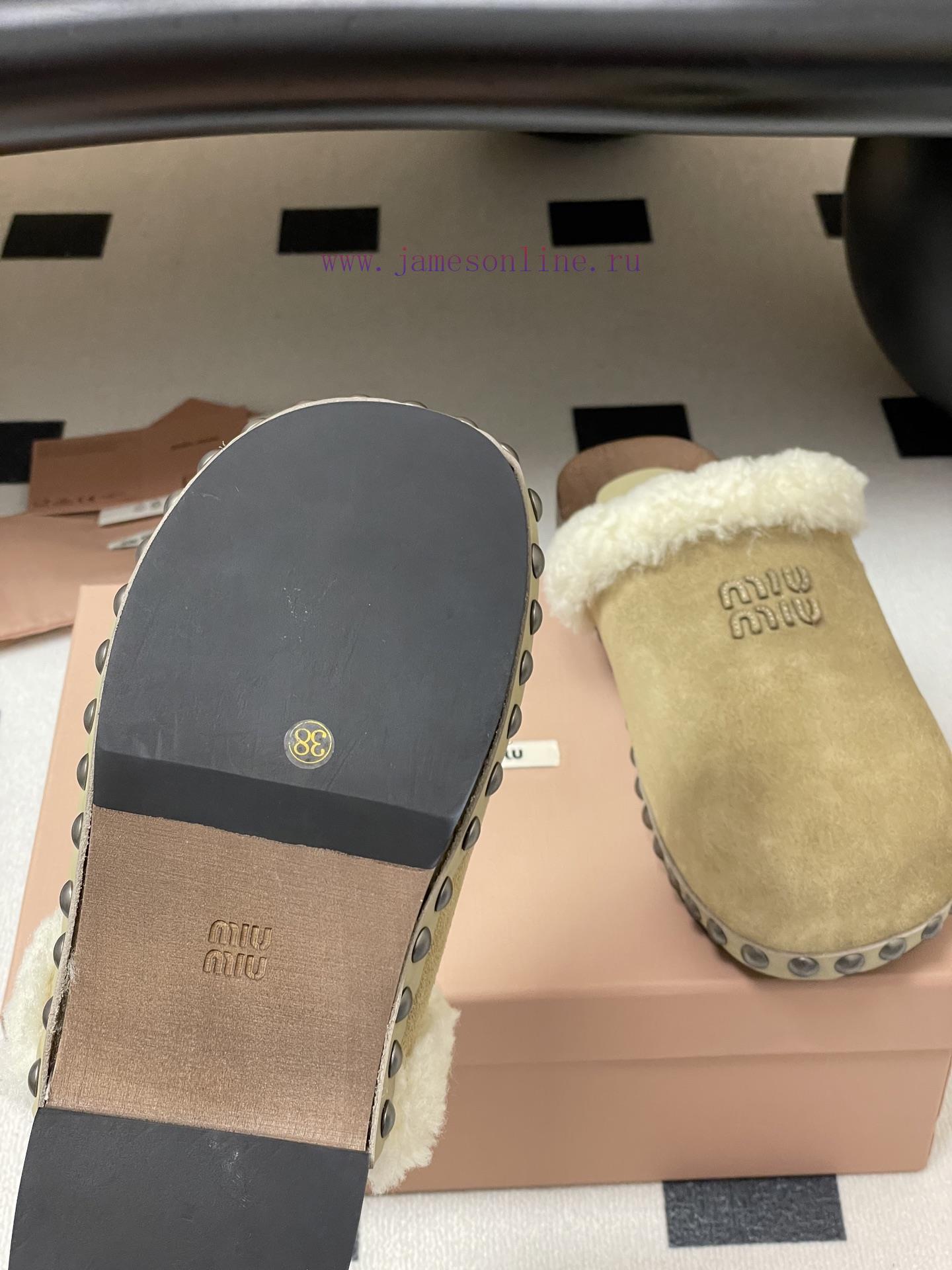25ss Autumn/Winter Fashion MIUMIU Solid Wood Bottom Wool Half Slippers Thick Soled Mueller Shoe 3uuuawe3 - Image 9