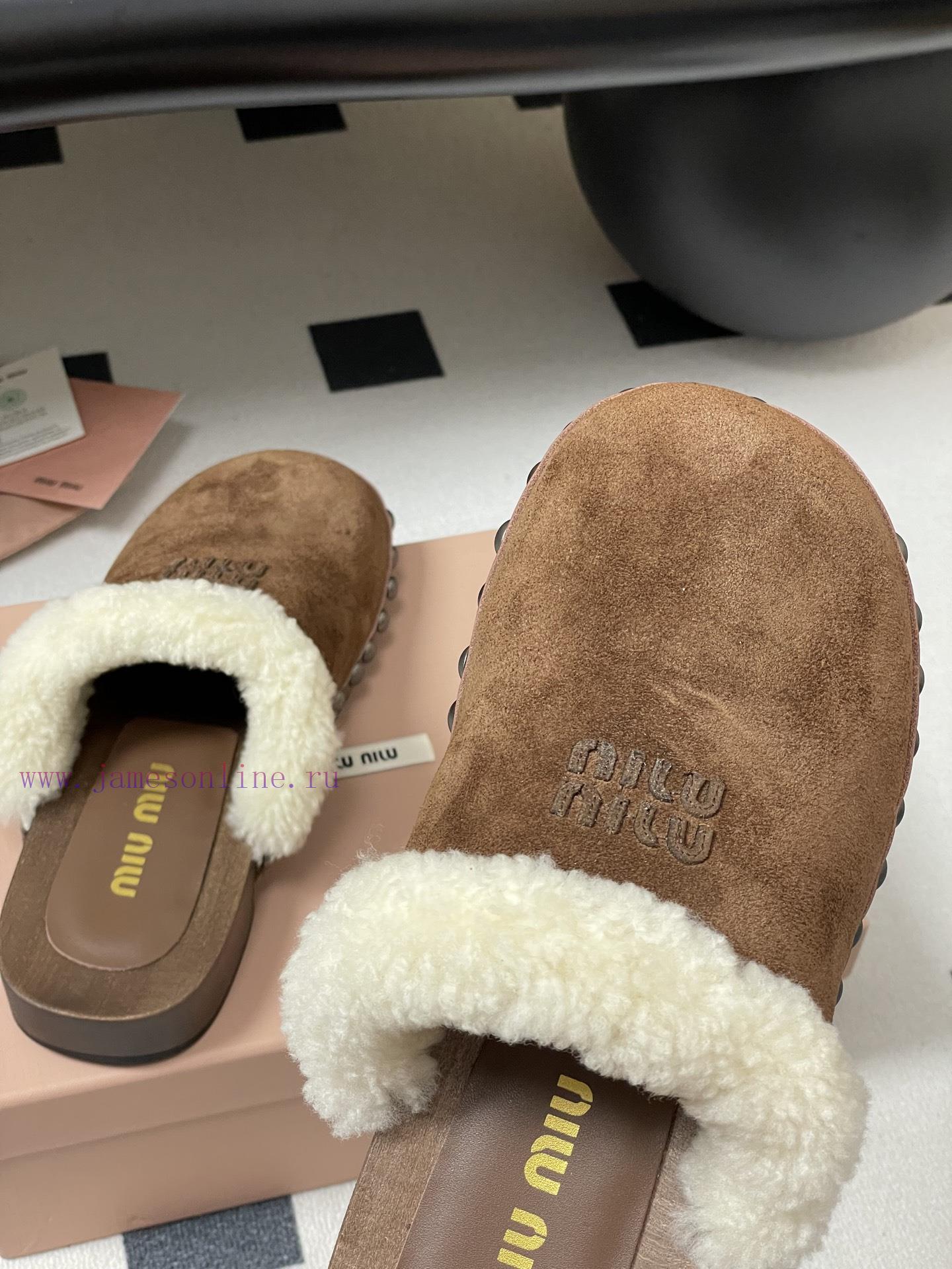 25ss Autumn/Winter Fashion MIUMIU Solid Wood Bottom Wool Half Slippers Thick Soled Mueller Shoe lnxoehmk - Image 10